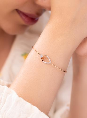 Featured product or moment